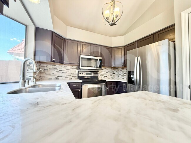 Photo - 4695 W Ivanhoe St