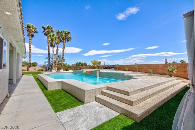 Photo - 6525 Ponderosa Way