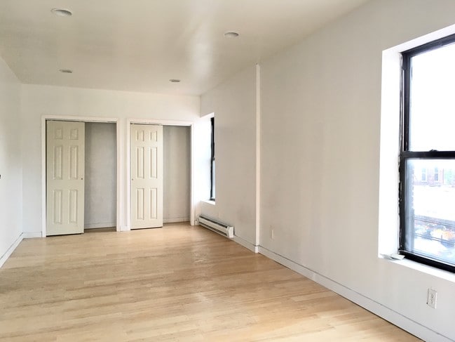 Photo - 1678 Nostrand Ave