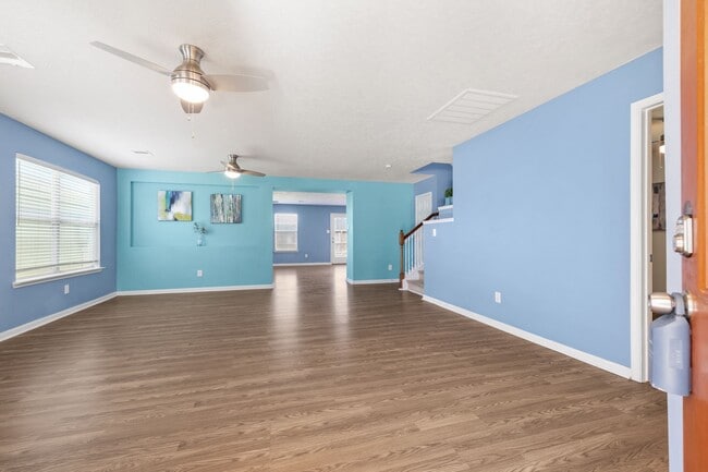 Building Photo - 2715 Skyview Knoll Ct