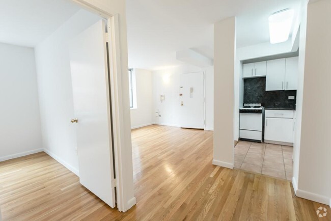 Building Photo - Tribeca Abbey Rental