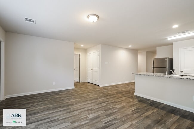 14212 Harlequin Dr