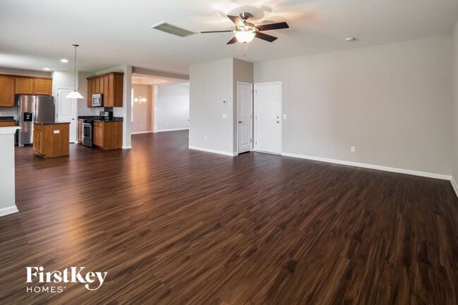 Photo - 420 Gianna Ln