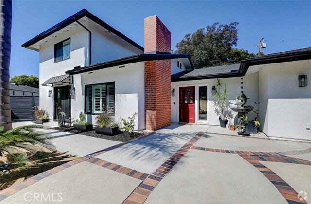 Building Photo - 380 Mira Loma Pl Rental