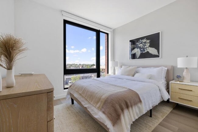 Photo - 3 bedroom in Queens NY 11377 Unit 906