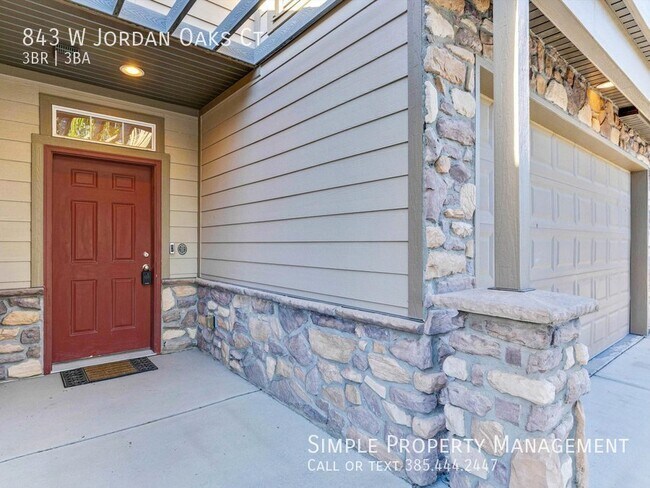 Photo - Amazing 3-BD at River Oaks!