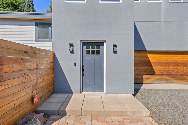 Photo - Not Available For Rent - 5 bed 3.5 Bath Ho...