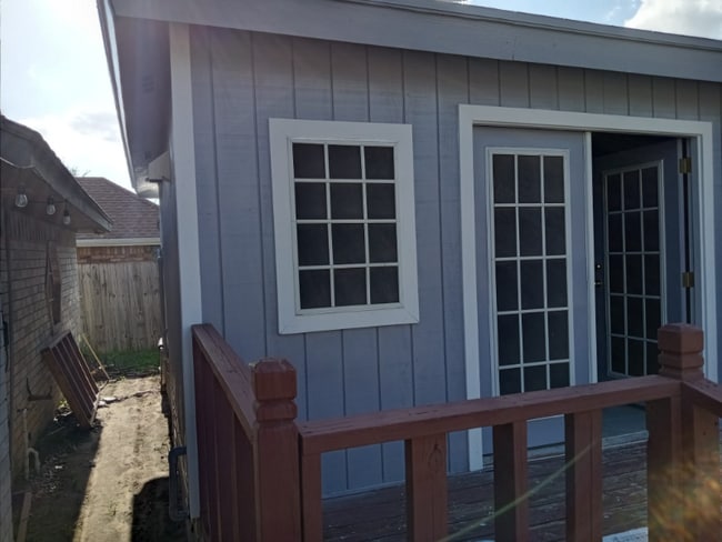 Photo - 1613 Terrace Dr