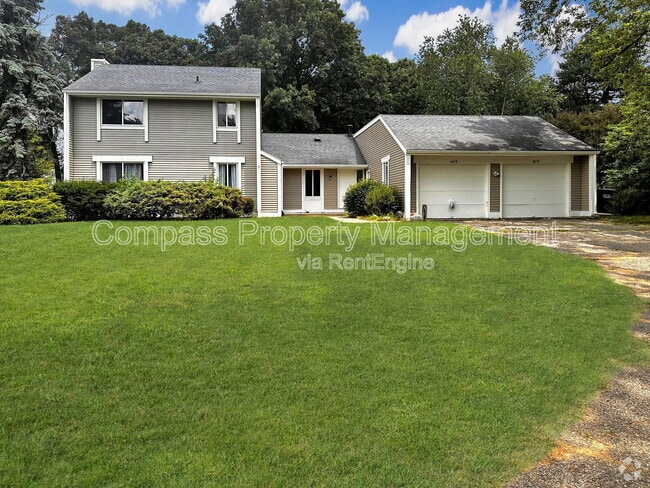 Building Photo - 4830 Norfolk Cir Rental