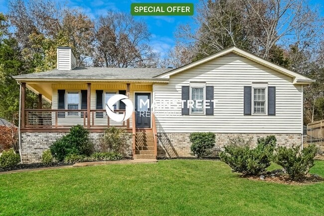 Building Photo - 3 Bedroom Pet-Friendly Home in MOUNT JULIE...