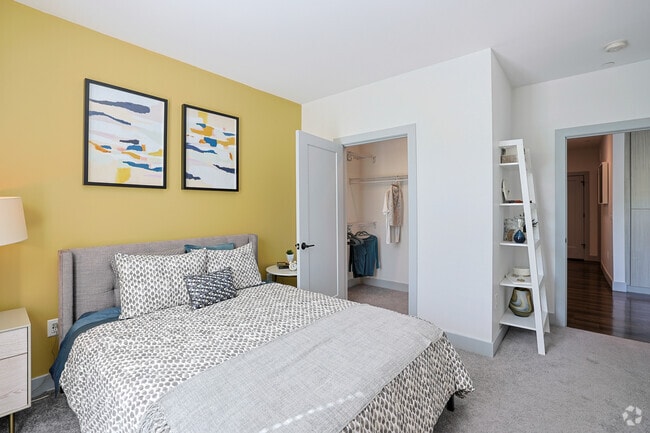 2BR, 2BA - 1,290SF - Bedroom