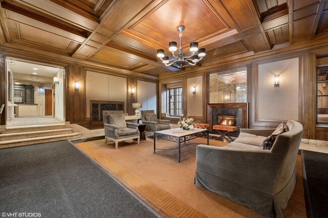 Photo - 3100 N Sheridan Rd Unit #4D