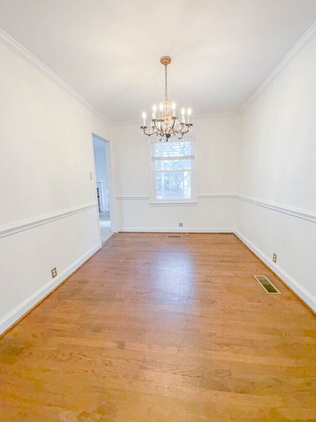 Photo - FIRST TWO WEEKS RENT FREE! 3 Bedroom 2 Bathroom with Detached Garage in Vanstory Hills