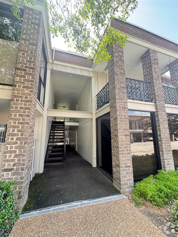 Building Photo - 7575 Katy Fwy Unit 9 Rental
