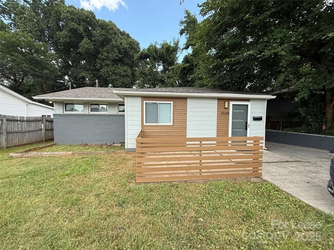 Building Photo - 3134 Parkway Ave Rental