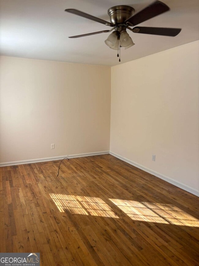 150 Magnolia St