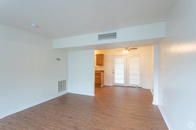 Photo - Woodside A Linden Community