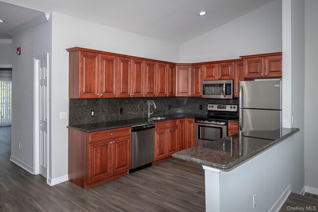 Photo - 310 Centre Ct Unit 310