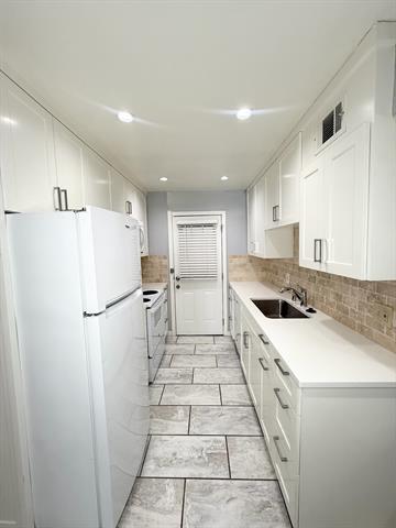 Photo - 12888 Montfort Dr Unit 144