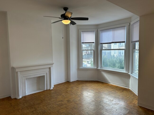 Photo - 2139 N Karlov Ave Unit 2