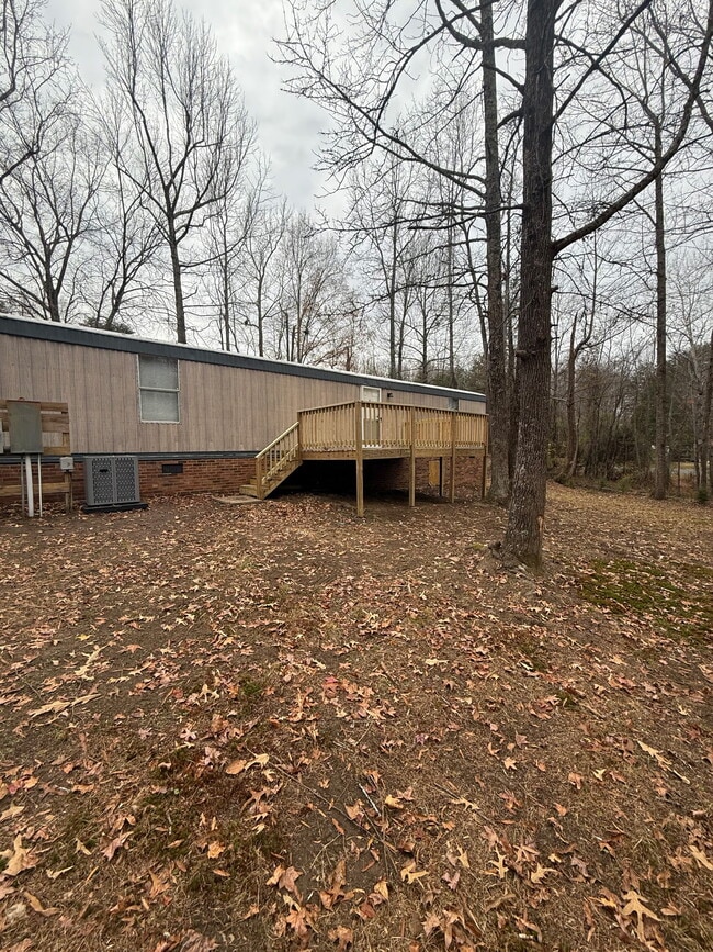 Photo - 381 Old Hickory Ln