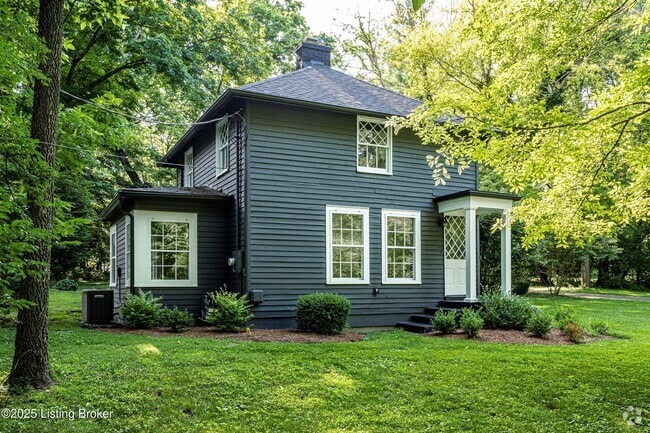 Building Photo - 1307 Glenbrook Rd Rental