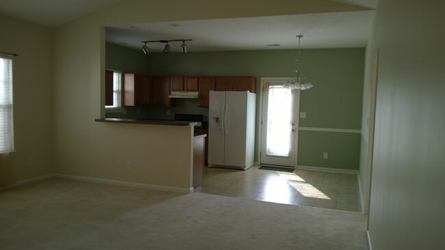 Photo - 1093 Winding Oak Trl