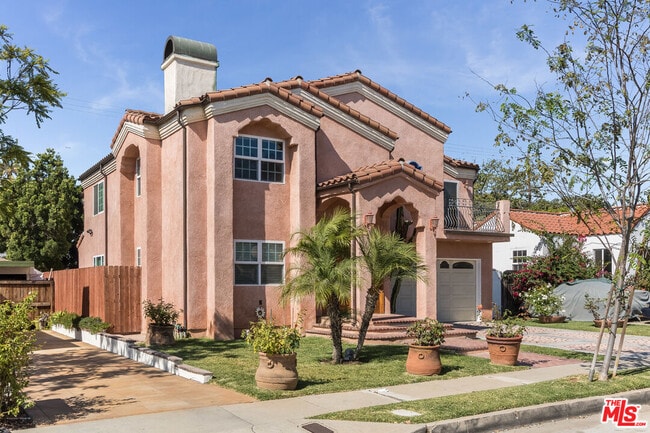 Photo - 10767 Oregon Ave