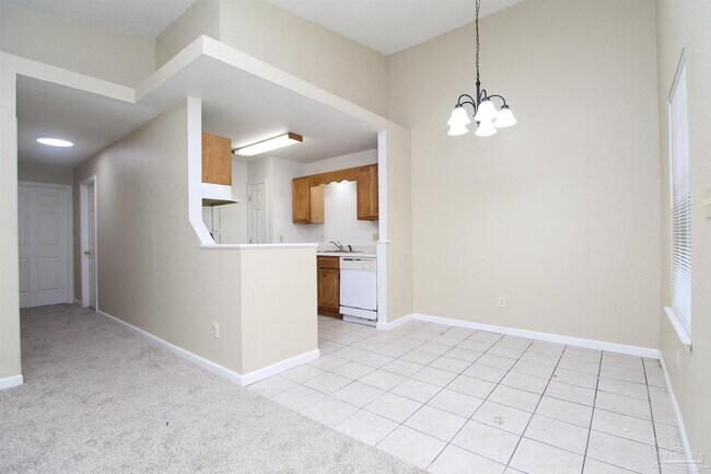 Photo - 601 N 61st Ave