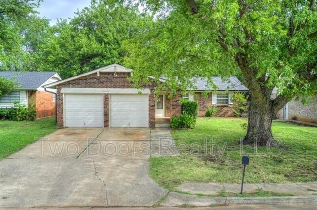 Photo - 801 Robin Hill Rd