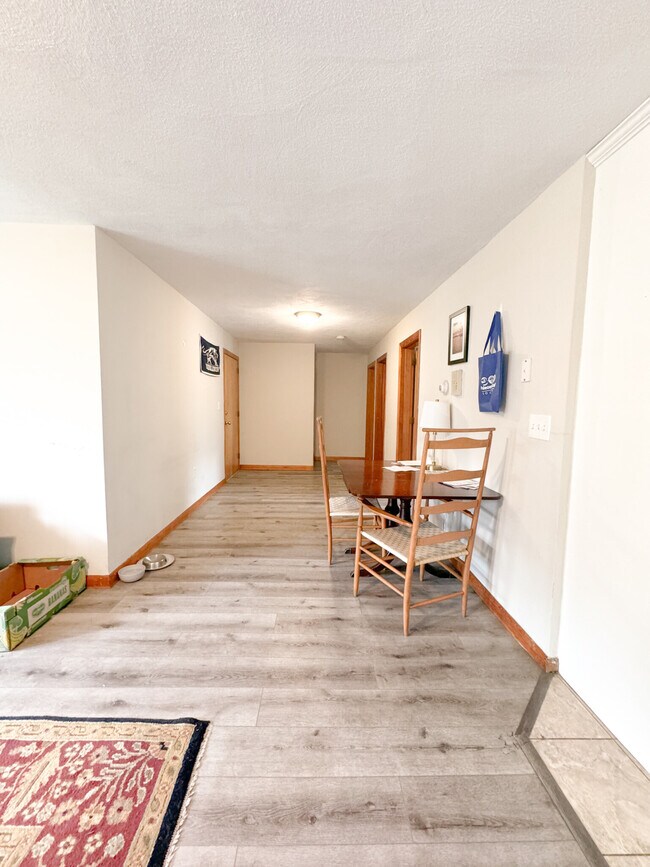 Photo - 17 Adamson St Unit 1