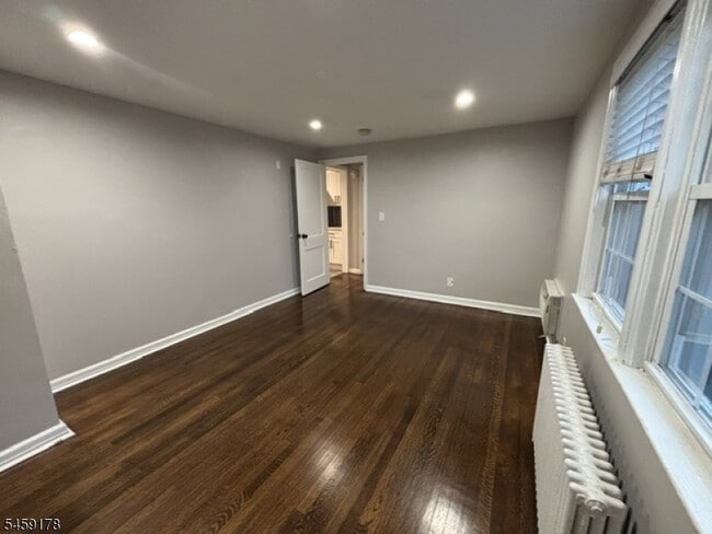 Photo - 112 Lincoln Park E
