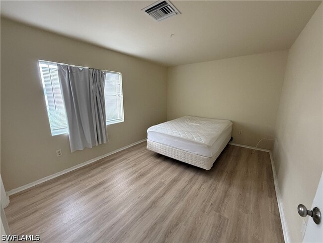 Photo - 10632 Woods Cir Unit 6