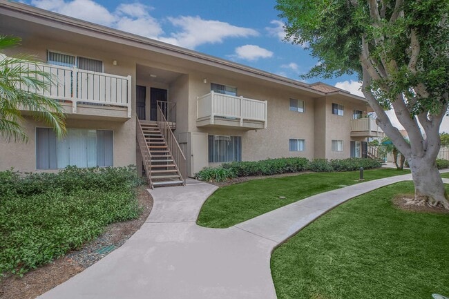 Photo - The Monrovia Apartment Homes