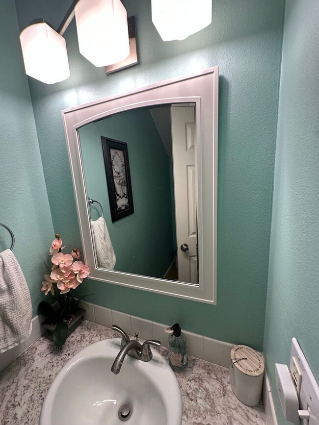 Photo - Broadmoor Circle 2125-2127 Unit Broadmoor 2127