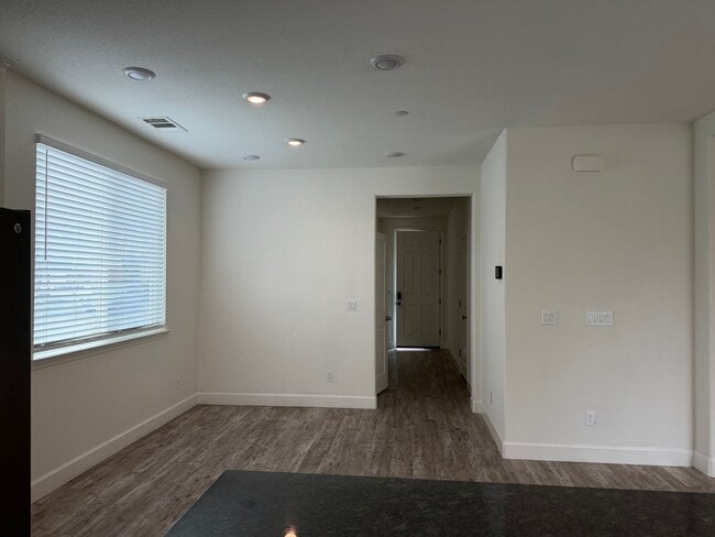 Photo - Spacious 4 Bedroom Home in Rocklin – 2,088 Sq Ft