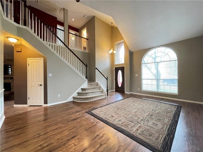 Photo - 8217 Longdraw Dr