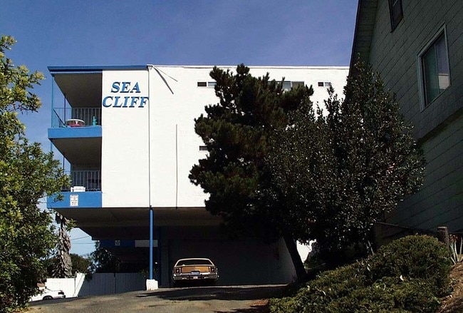 Sea Cliff Villa
