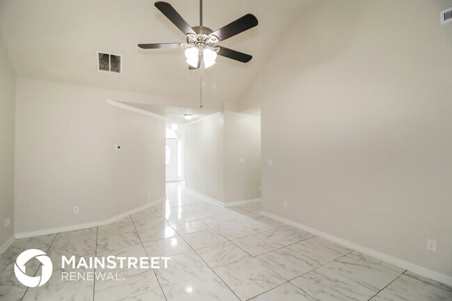 Photo - 148 Parkside Dr