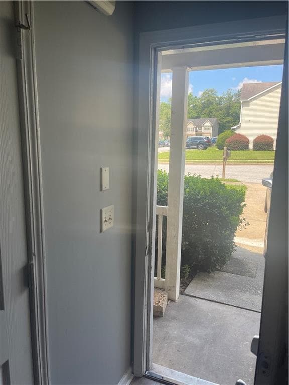 Photo - 5322 Creekview Ln