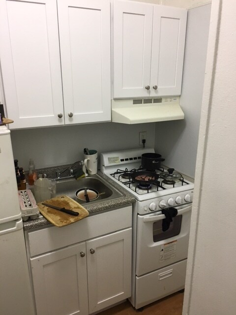 Photo - 128 Allston St Unit Side
