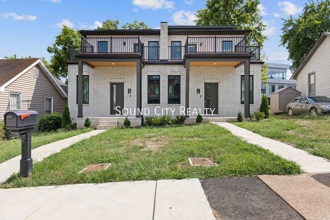 Photo - 2715 Delaware Ave Unidad A