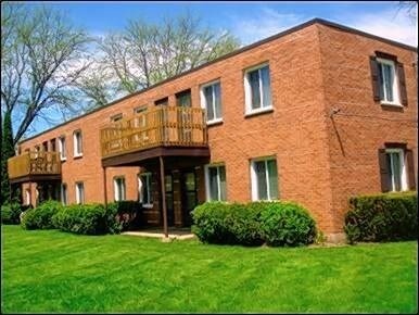 Building Photo - 201-205 Sandbloom Rd