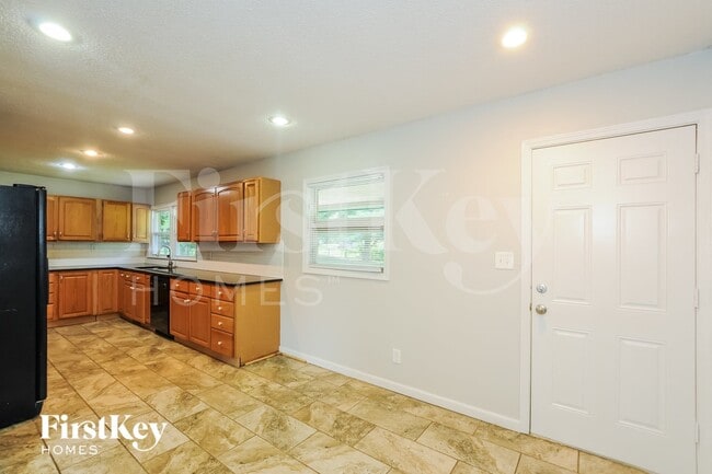 Photo - 12500 E 54 St
