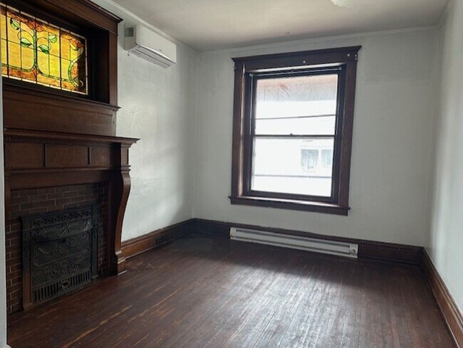 Photo - 1909 Market St Unit 1