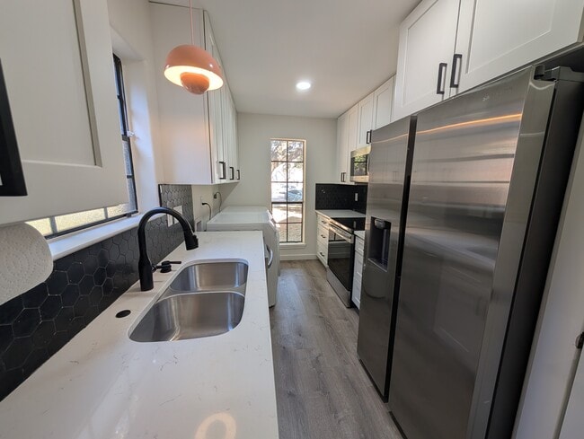 Photo - 1601 Faro Dr