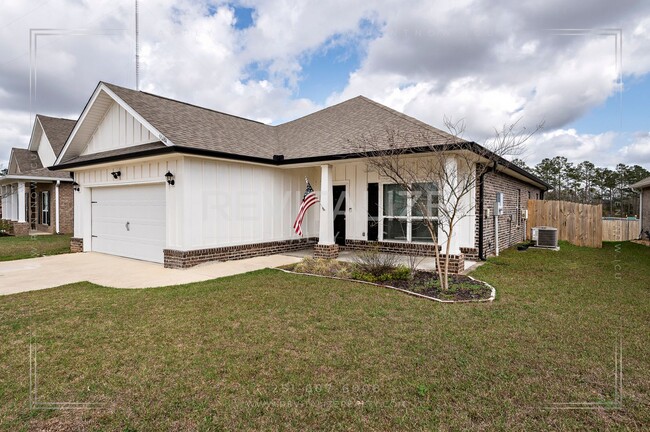 Building Photo - Modern 4BR 2 BA Home in Spanish Fort