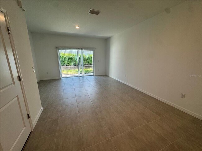 Photo - 8720 Daybreak St