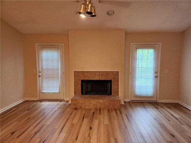 Photo - 1301 Demere Rd