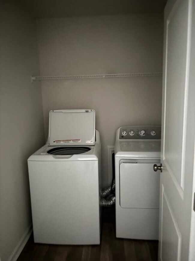 Photo - 1057 Field Strip Rd